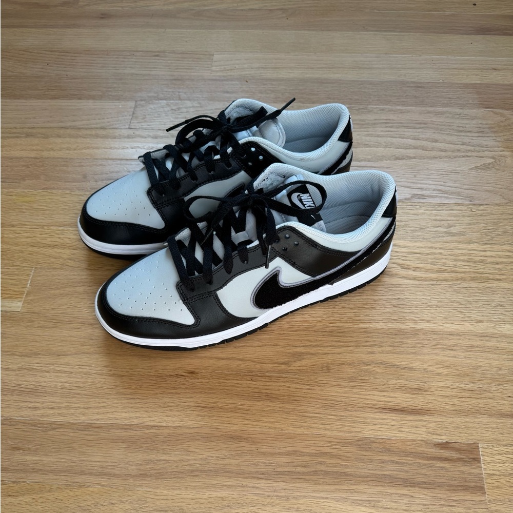 Nike Dunk Low (Chenille)